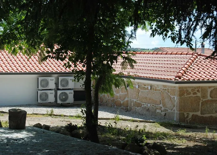 Quintinha Ferienhaus Santar